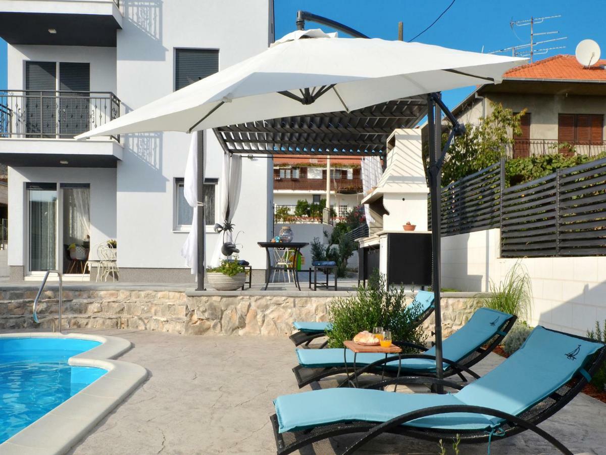 טרוגיר Deluxe Apartman Porto מראה חיצוני תמונה